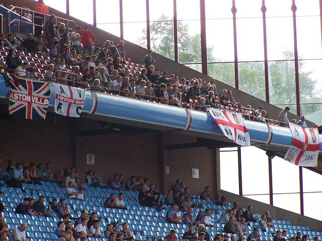 small100_1898